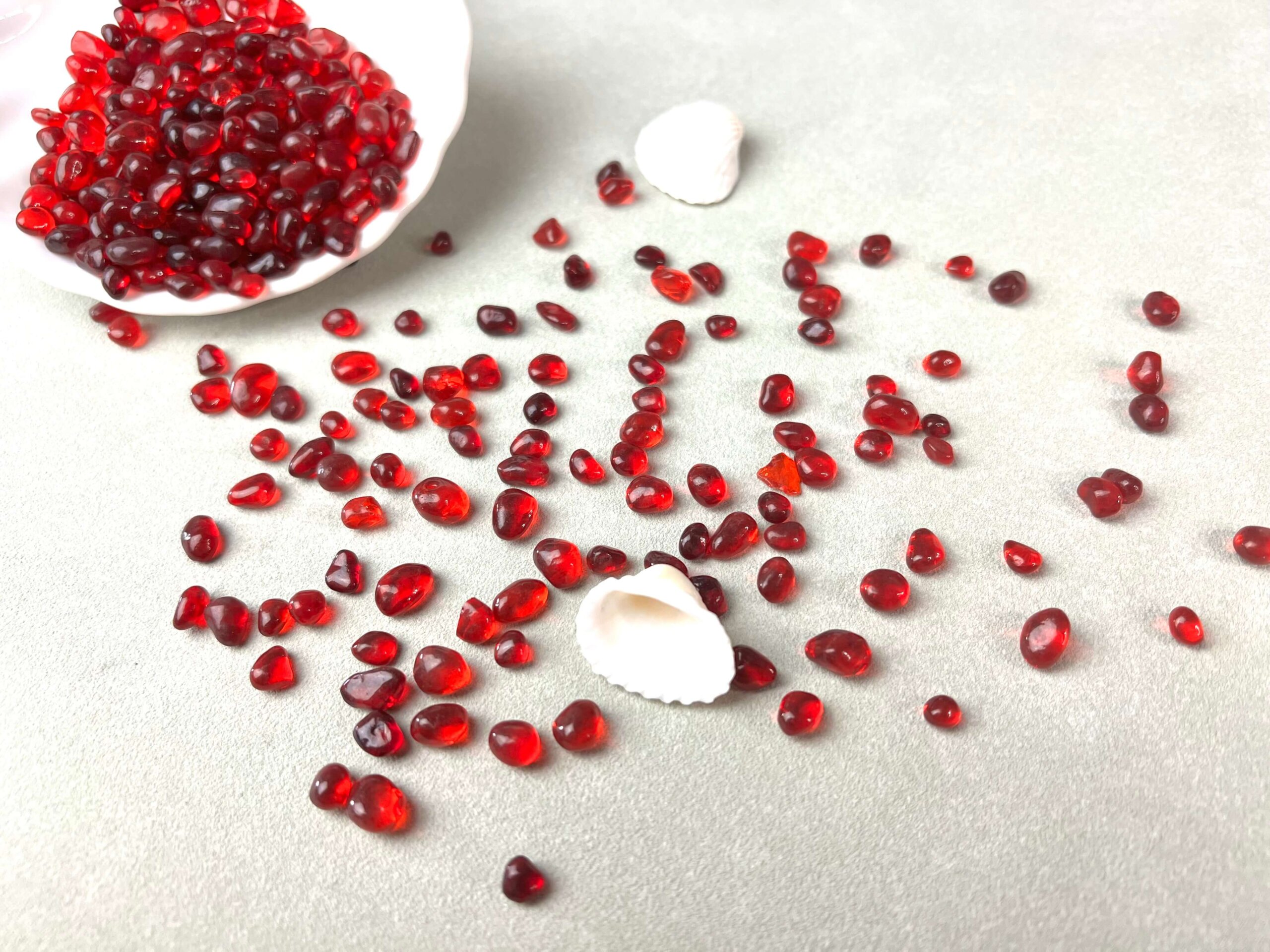 irregular pool glass beads red color