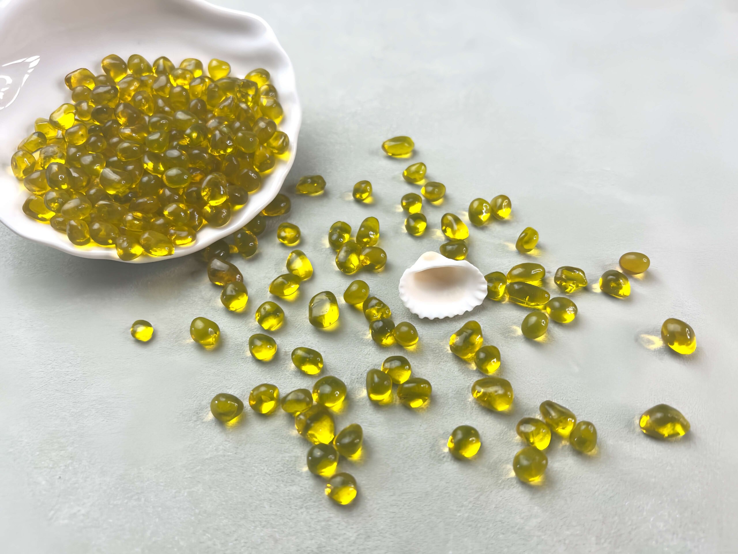 irregular pool glass beads yellow color